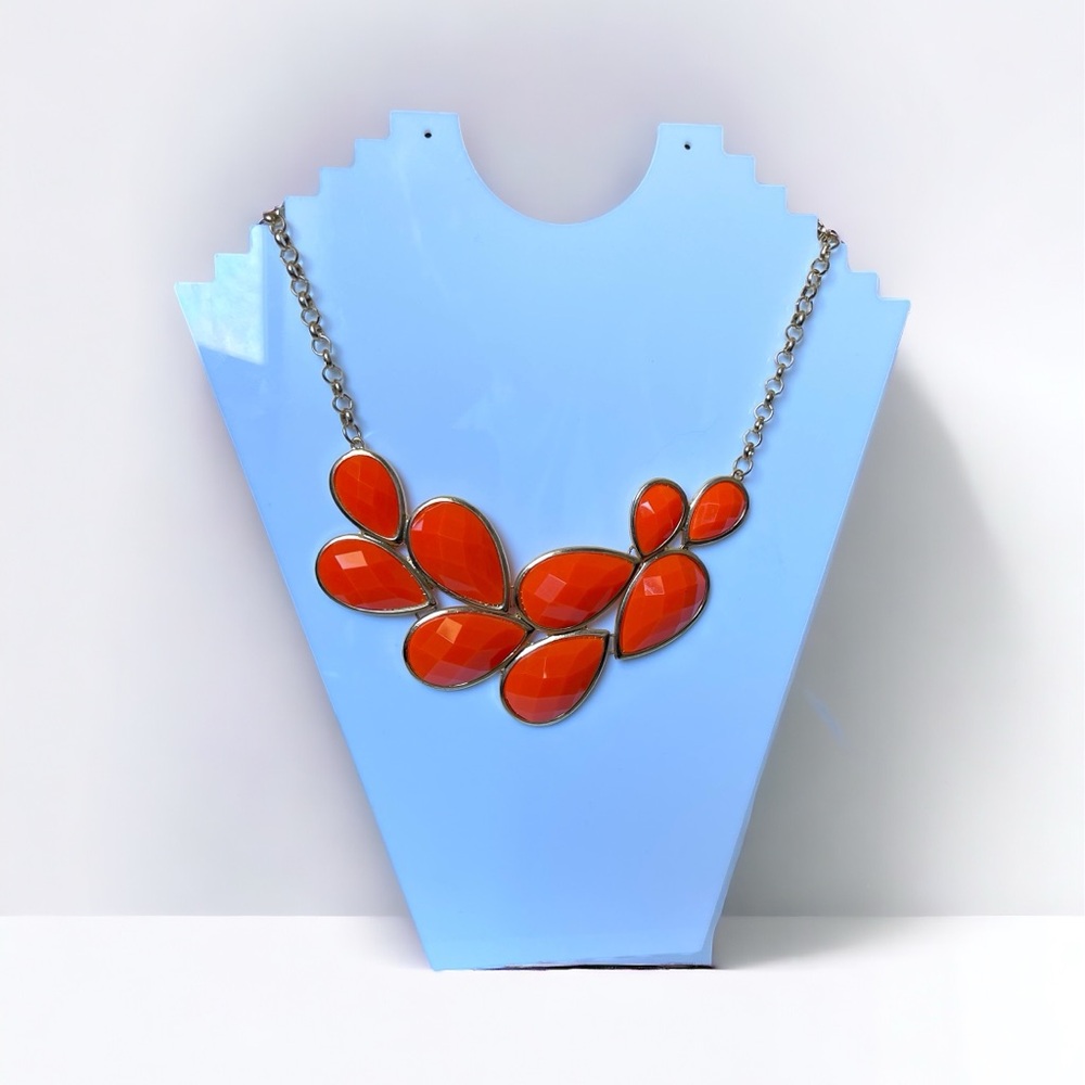 statement necklace